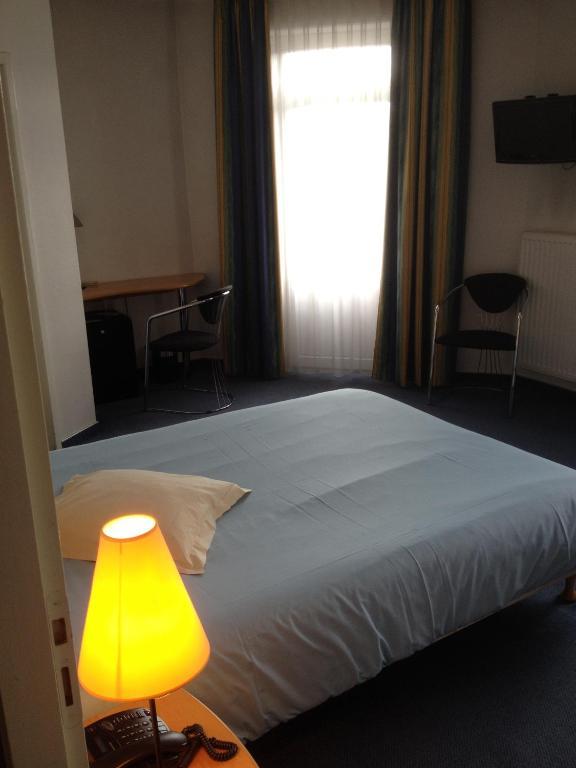 Amadeus Hotel Sarreguemines Room photo